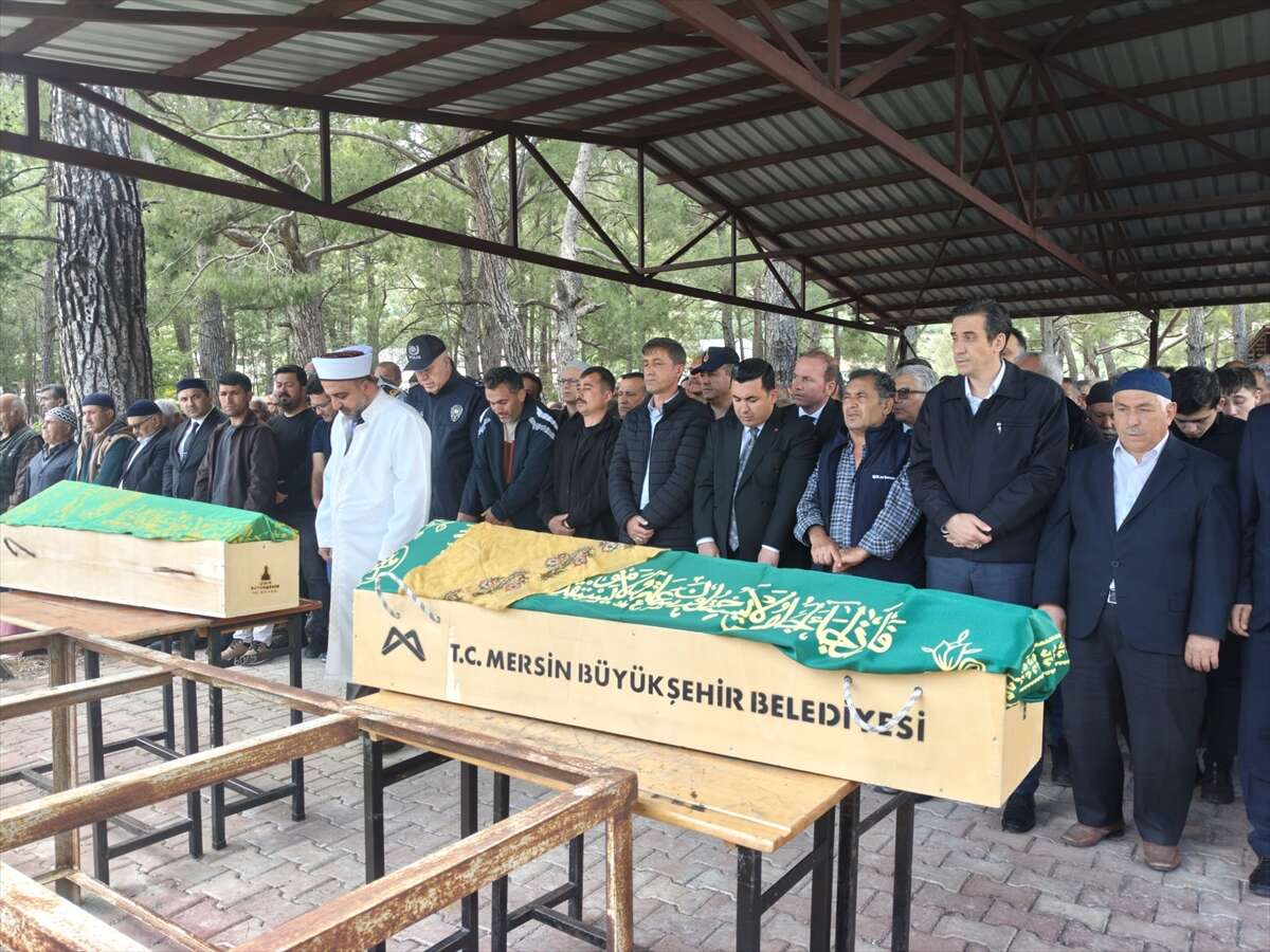 Aynı aileden 2 can gitti! Polis baba kurtuldu, hamile anne yoğun bakımda 16